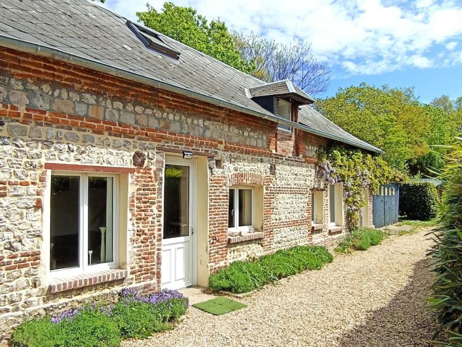 Hébergement de vacances La Glycine Maison 1.5 Km Veulettes Sur *